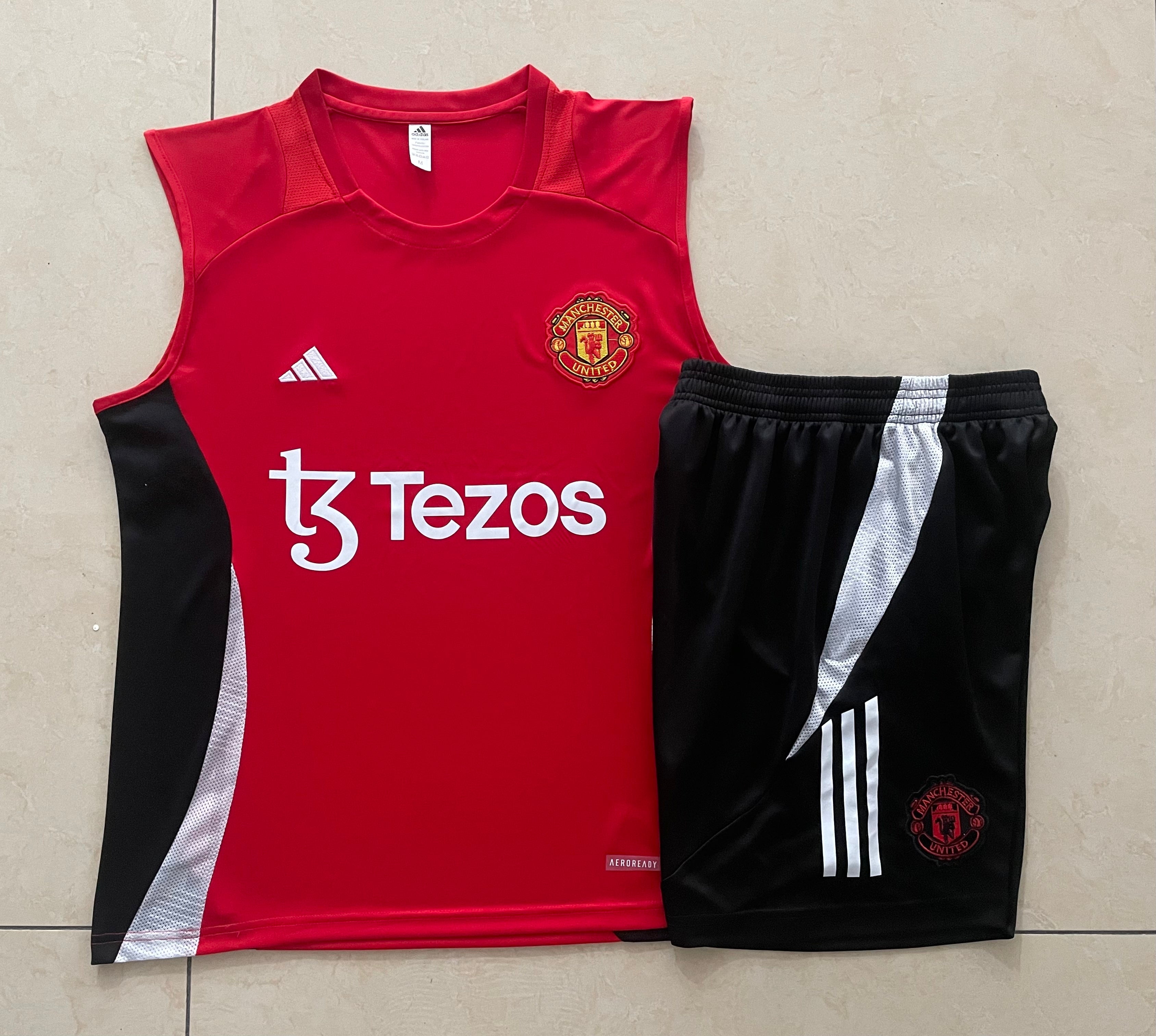 Manchester United Training Set