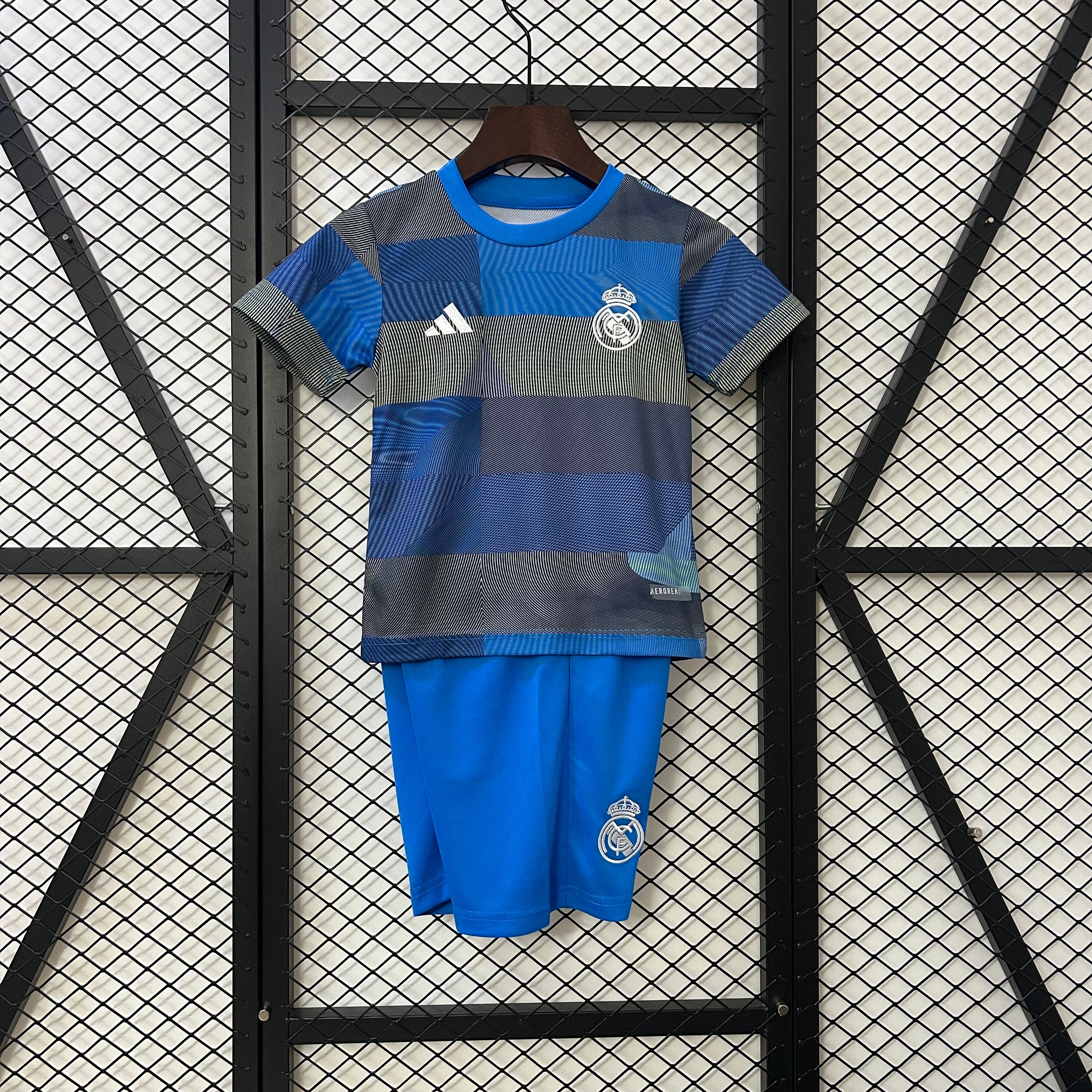 25/26 Real Madrid Training Kids Jersey