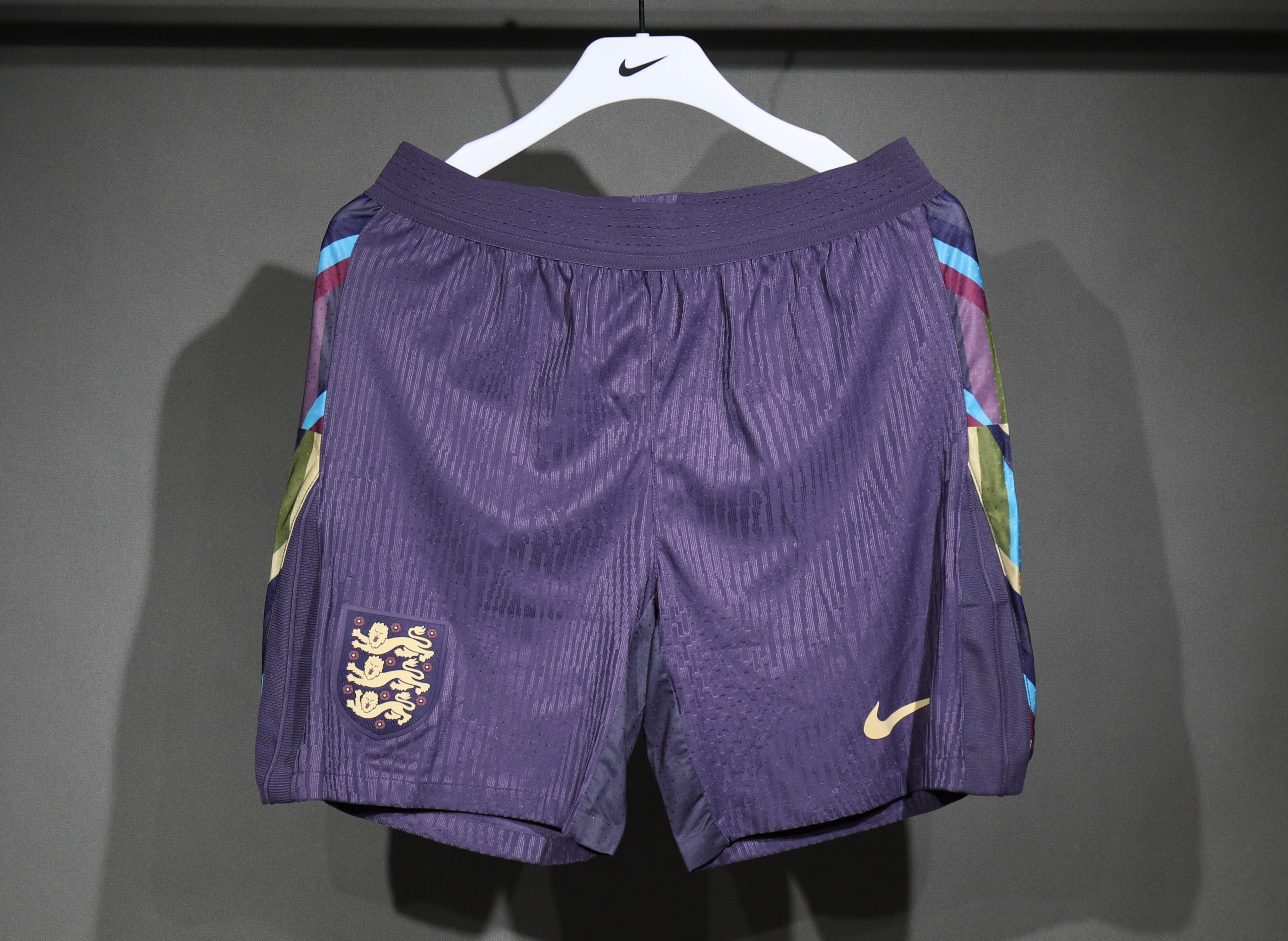 24/25 England Away Shorts