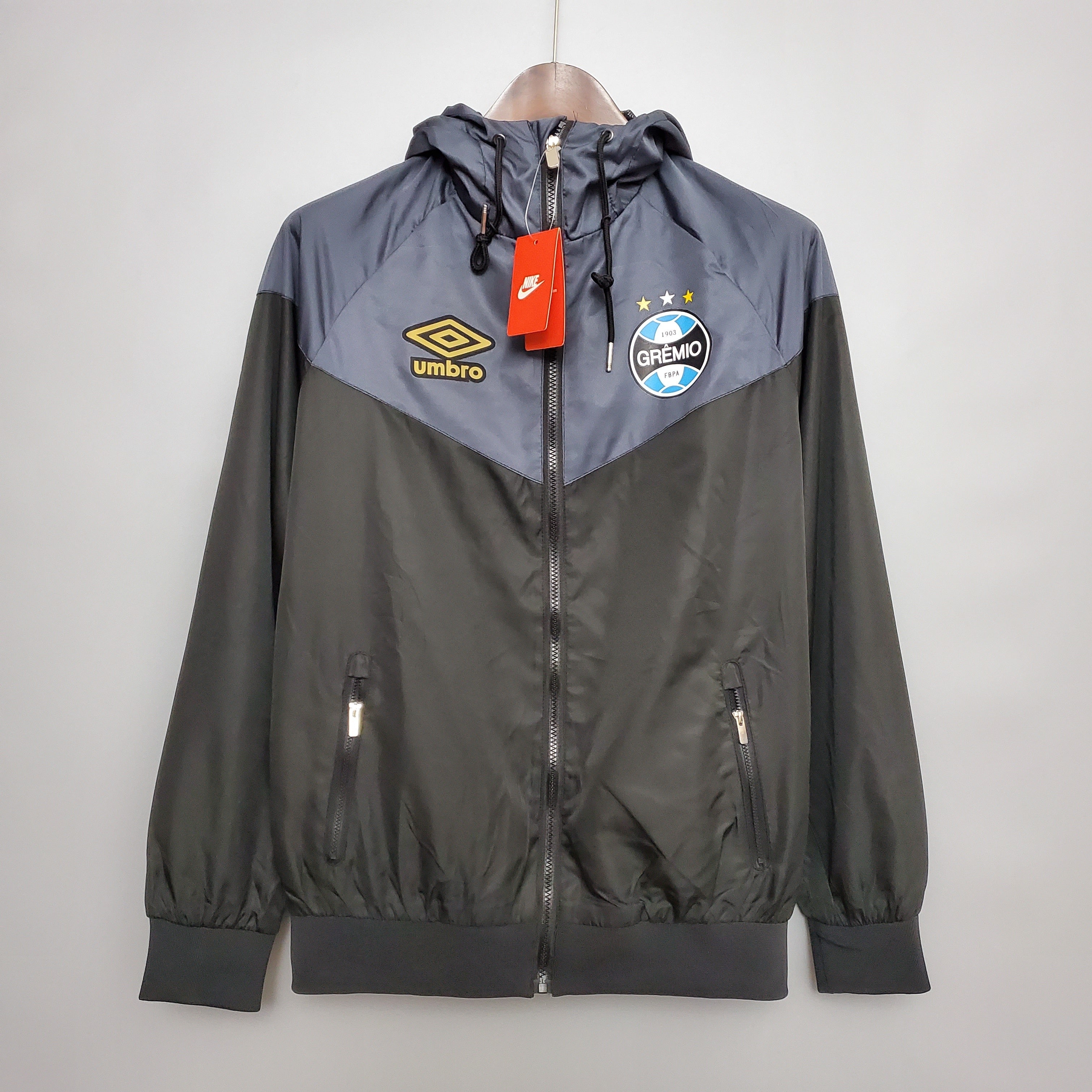 Gremio Hooded Windbreaker