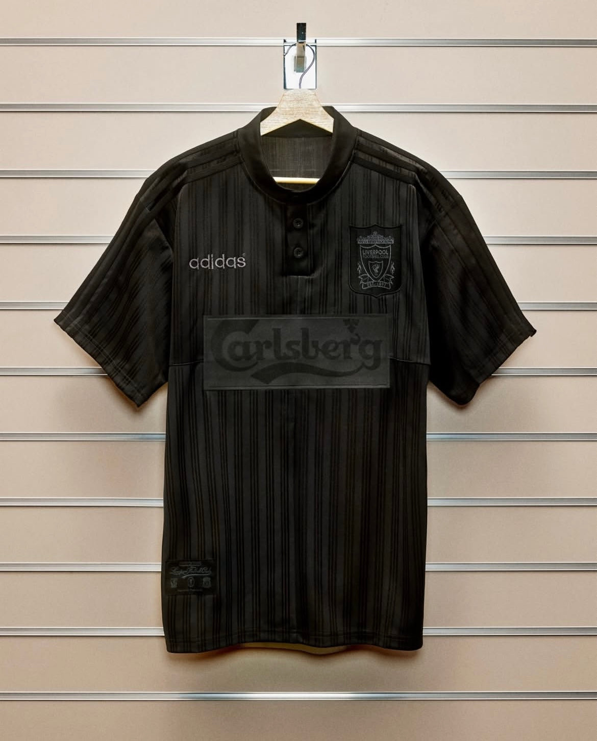 95/96 Liverpool BLACKED OUT Retro Jersey