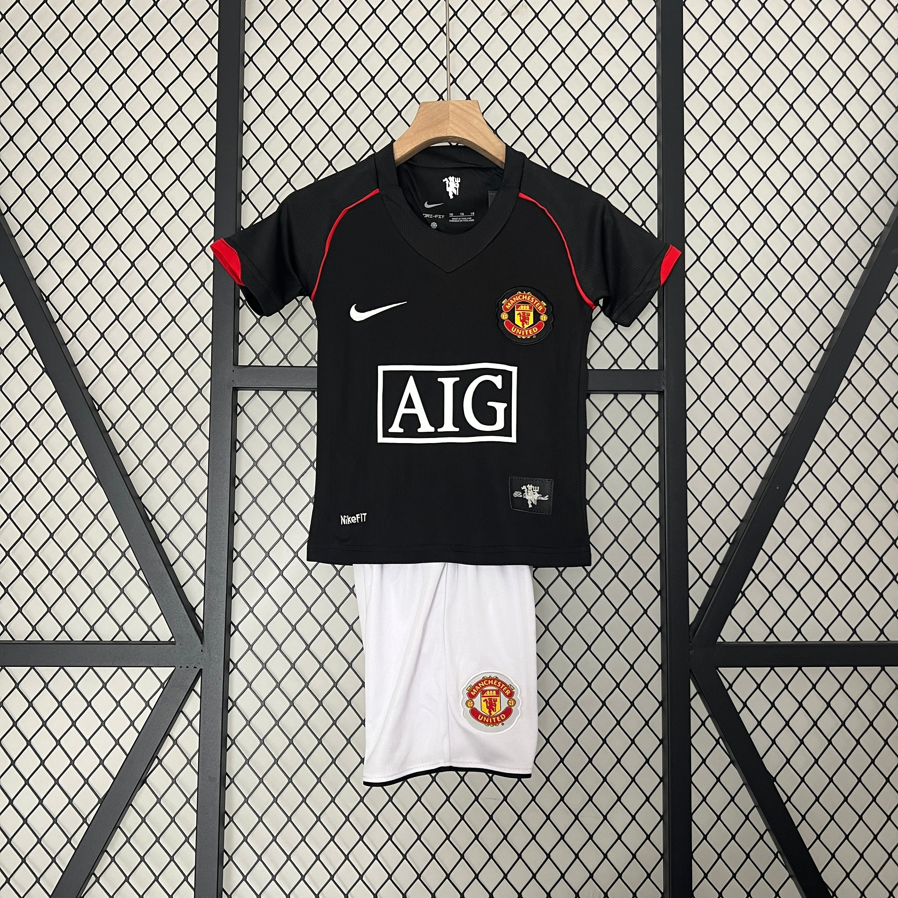 07/08 Manchester United Away Retro Kids Jersey