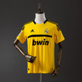 11/12 Real Madrid Retro Goalkeeper Jersey