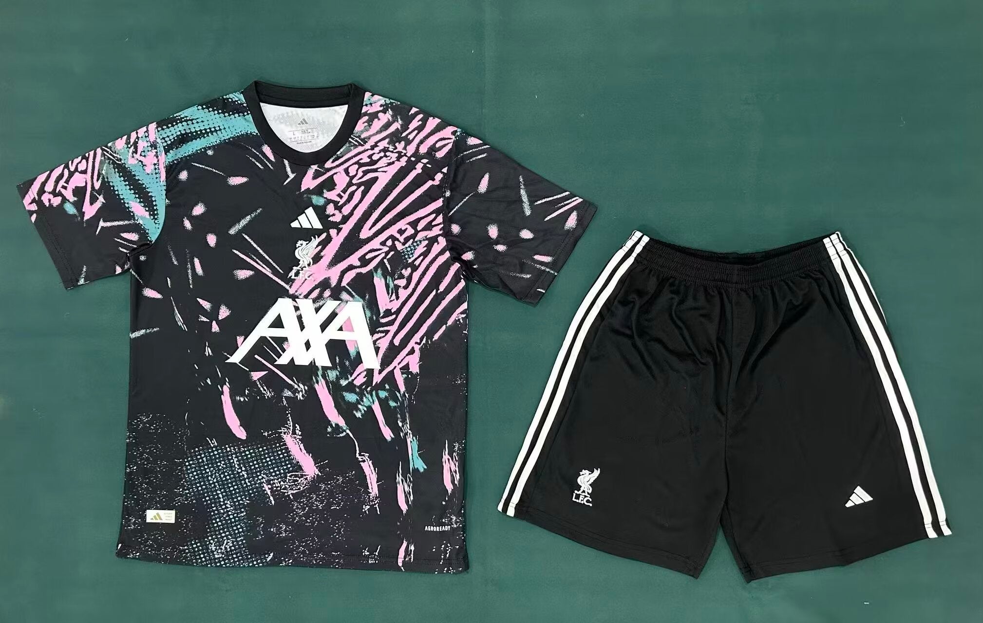26/27 Liverpool Training Set