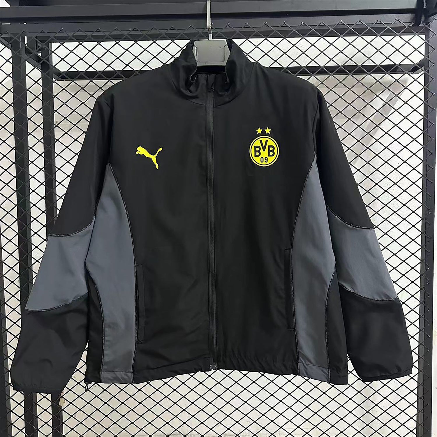 Dortmund Windbreaker