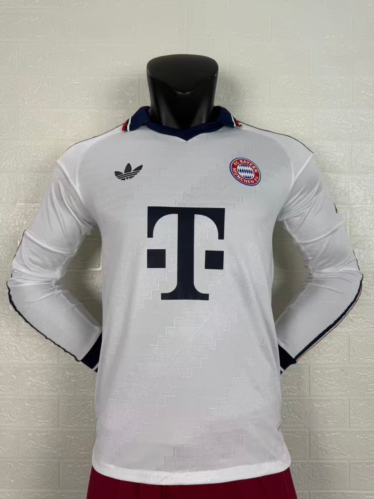 26/27 Bayern Long Sleeve Away Jersey