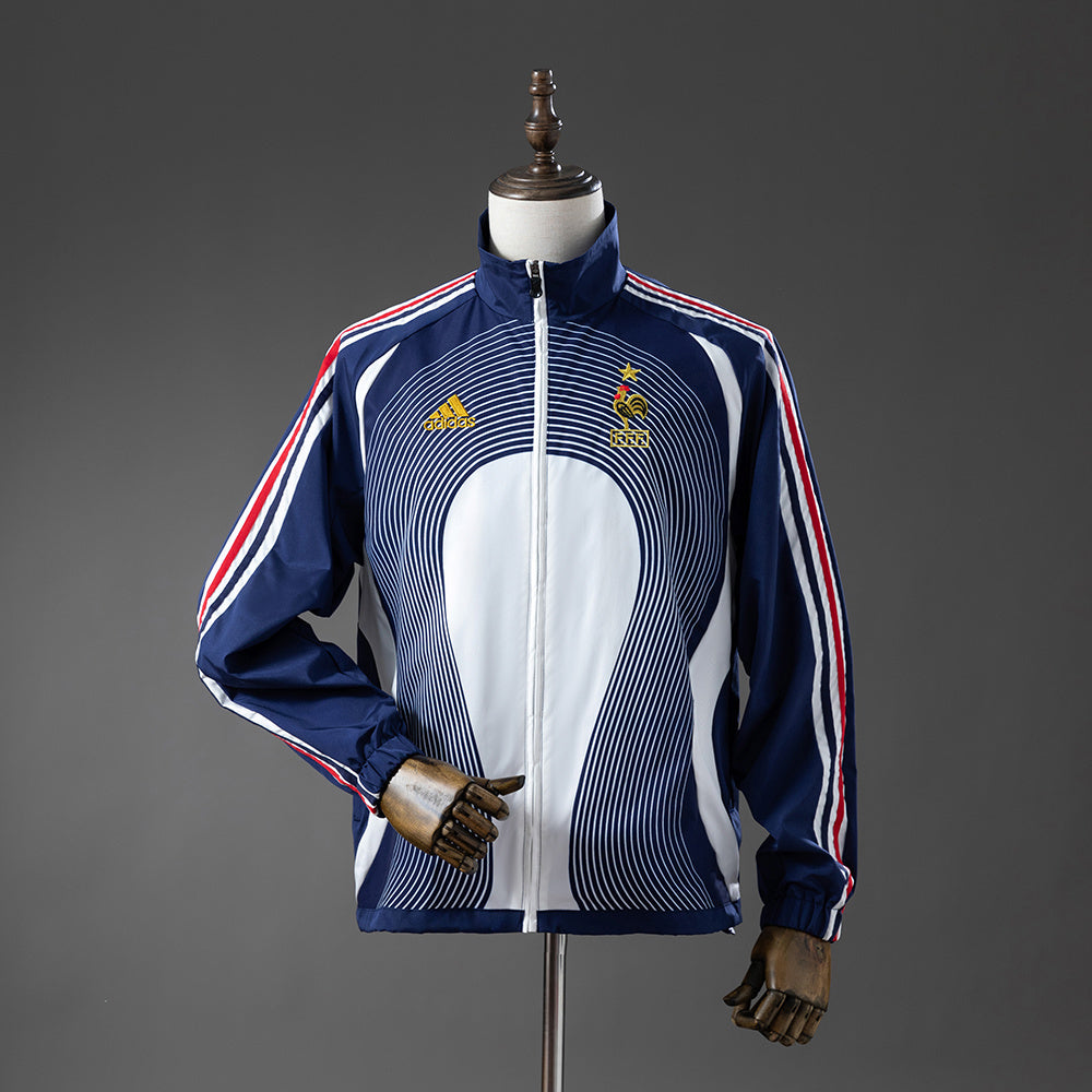 05/06 France Windbreaker