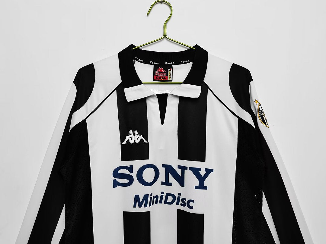 97/98 Juventus Long Sleeve Home Retro Jersey