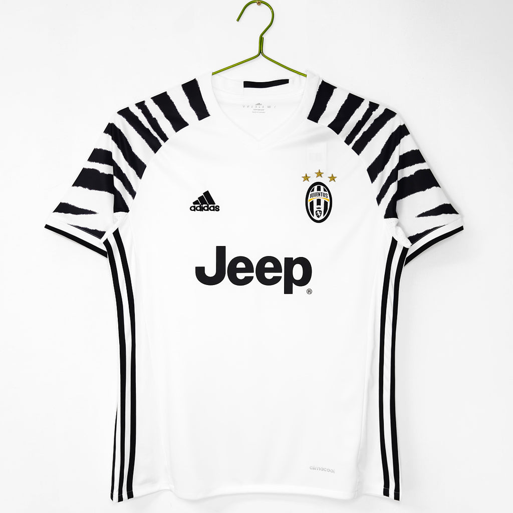 16/17 Juventus Third Retro Jersey
