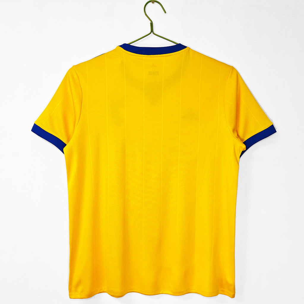 17/18 Juventus Away Retro Jersey
