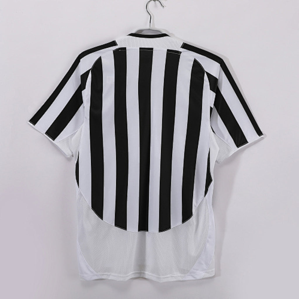 03/04 Juventus Home Retro Jersey