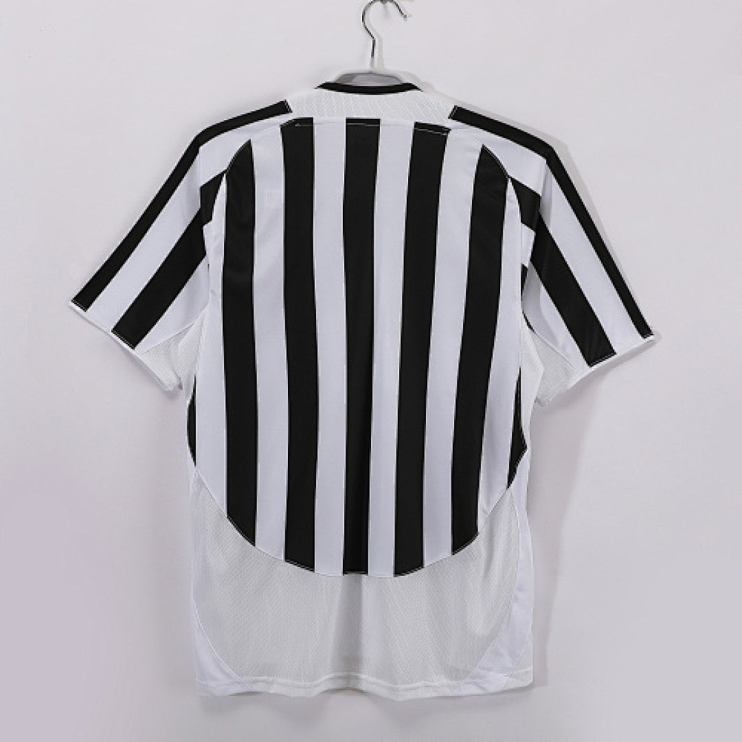 03/04 Juventus Home Retro Jersey