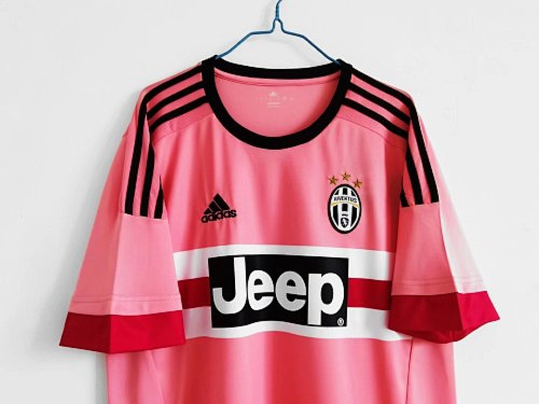 15/16 Juventus Away Retro Jersey