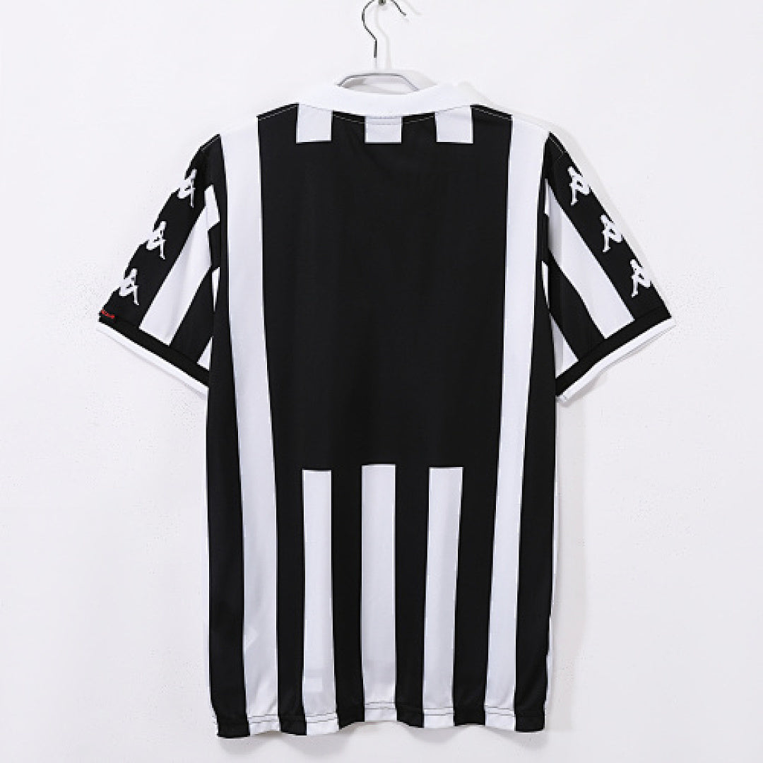 99/00 Juventus Home Retro Jersey
