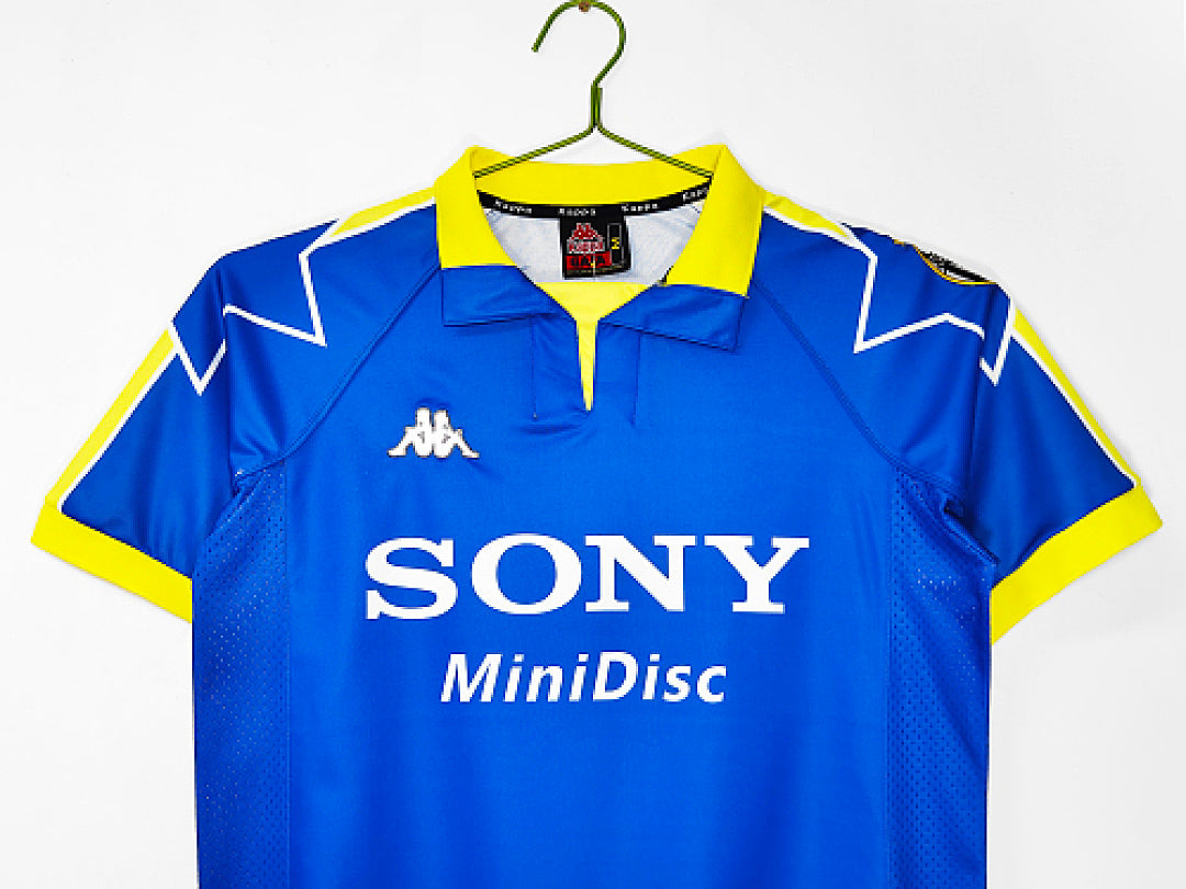 97/98 Juventus Away Retro Jersey