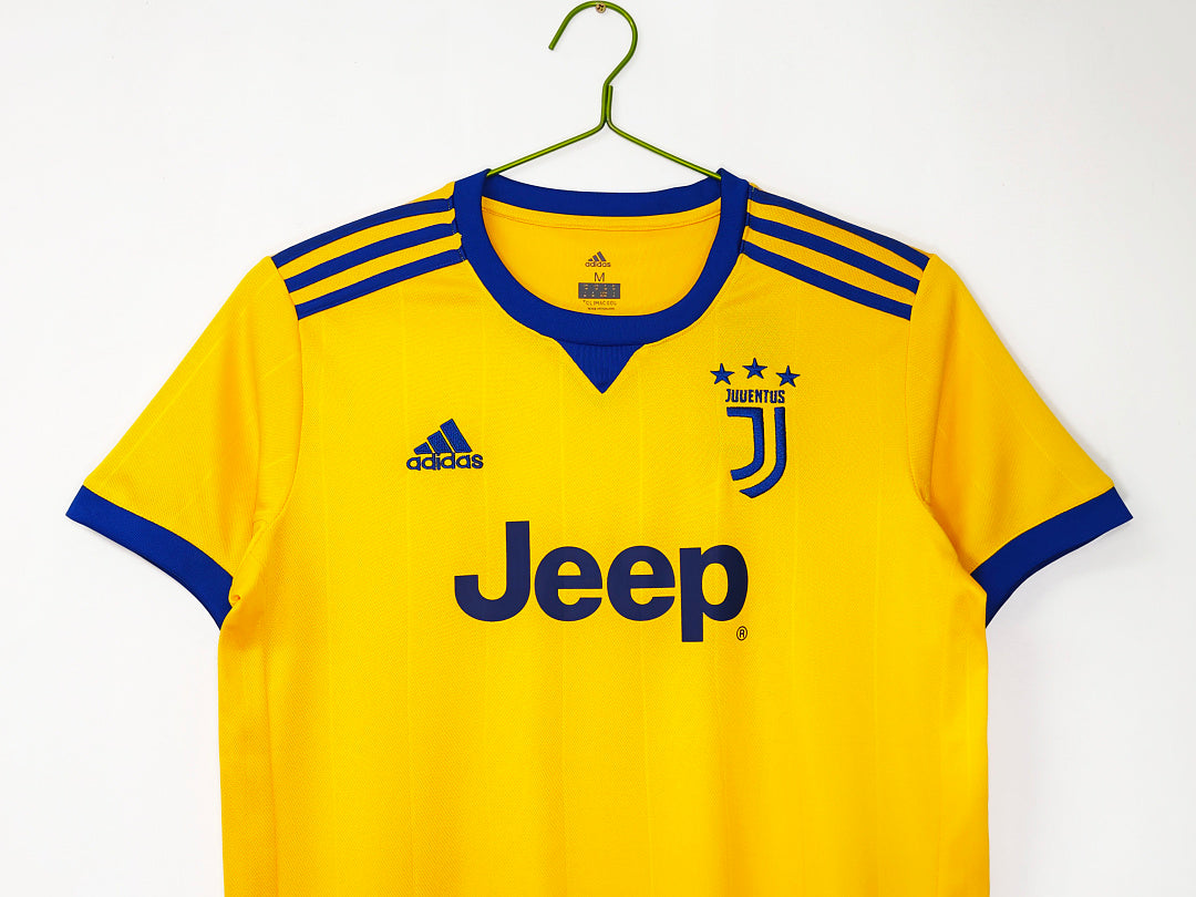 17/18 Juventus Away Retro Jersey