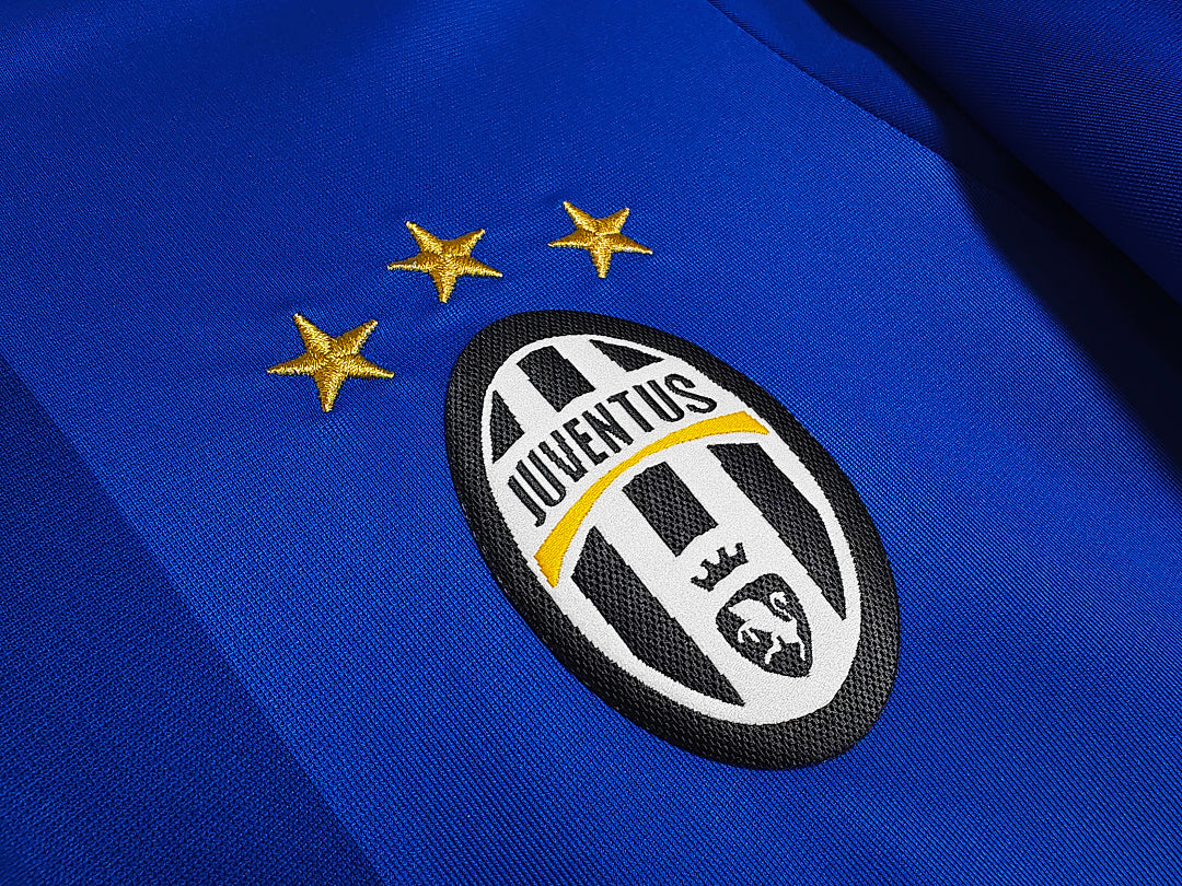 16/17 Juventus Away Retro Jersey