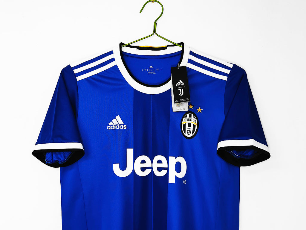 16/17 Juventus Away Retro Jersey