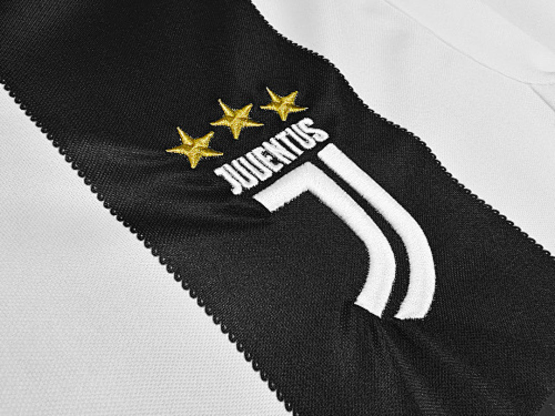 18/19 Juventus Home Retro Jersey