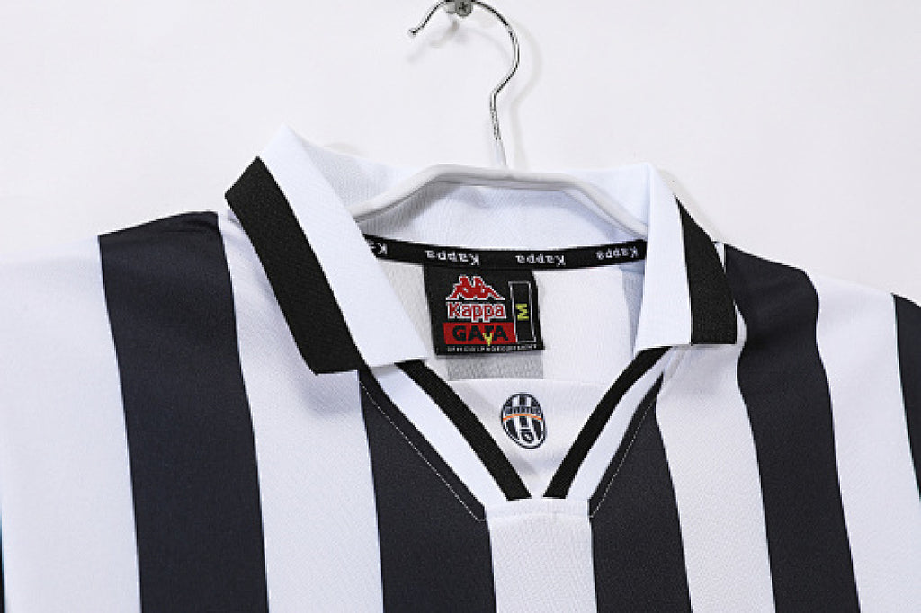 95/97 Juventus Home Retro Jersey