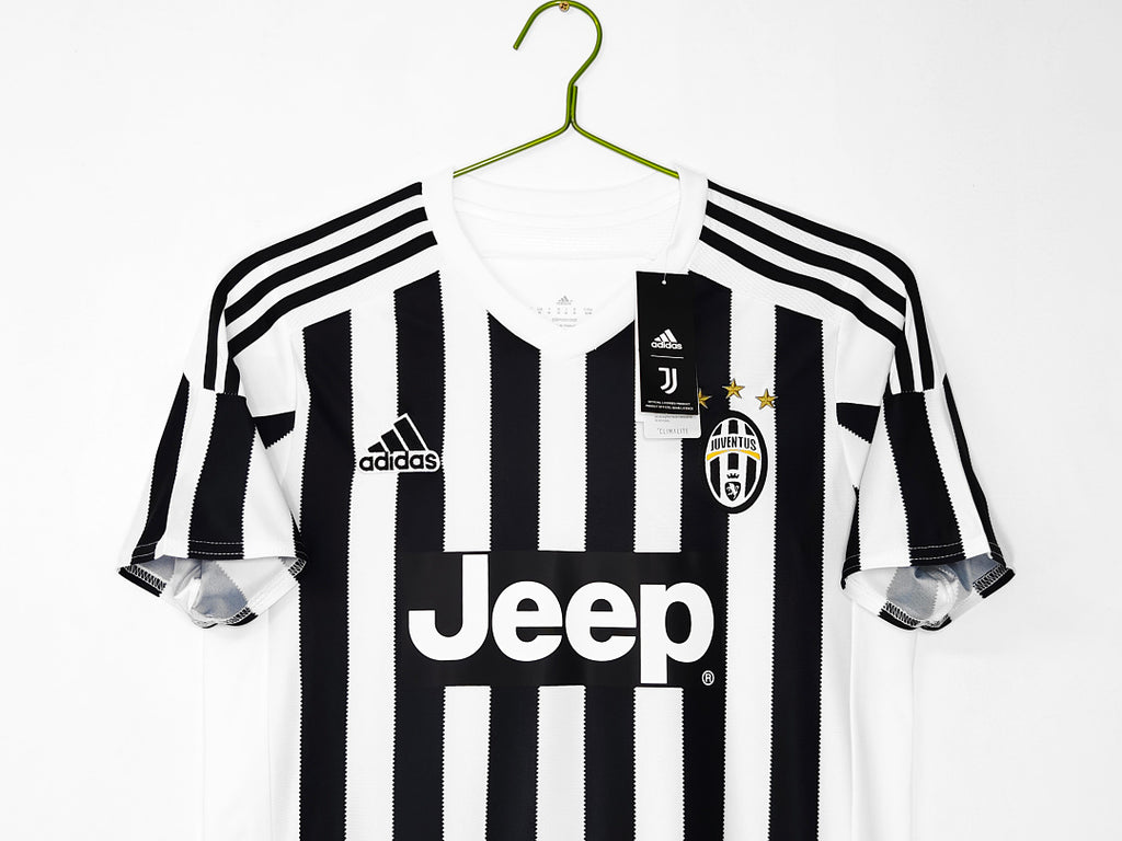 15/16 Juventus Home Retro Jersey