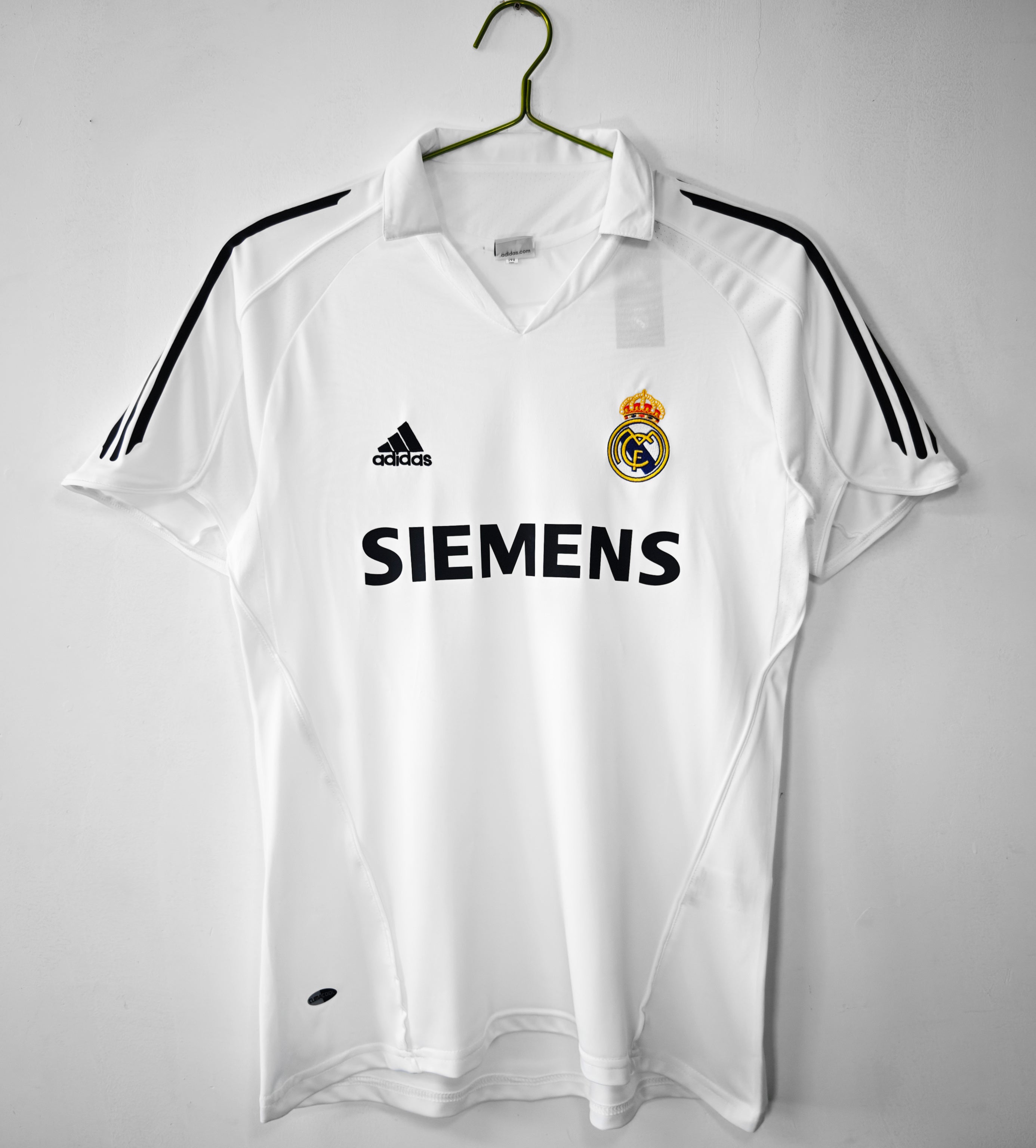05/06 Real Madrid Home Retro Jersey