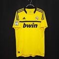 11/12 Real Madrid Goalkeeper Retro Jersey