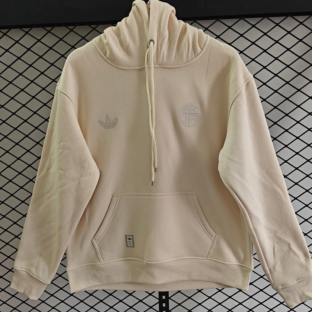 Bayern Away Hoodie - Beige