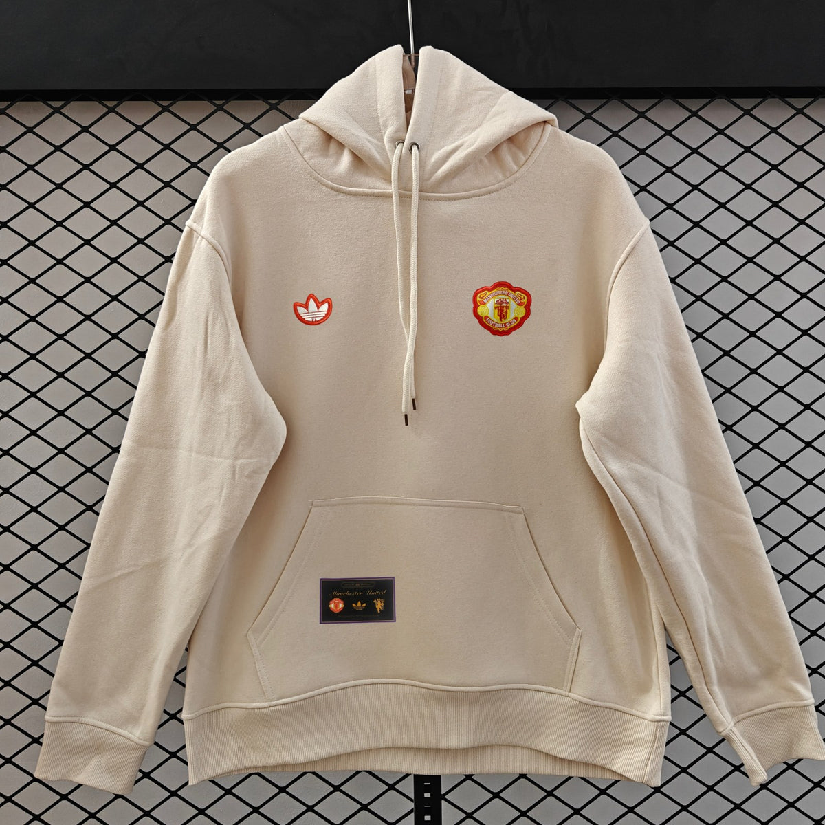 Manchester United Retro Hoodie - Beige