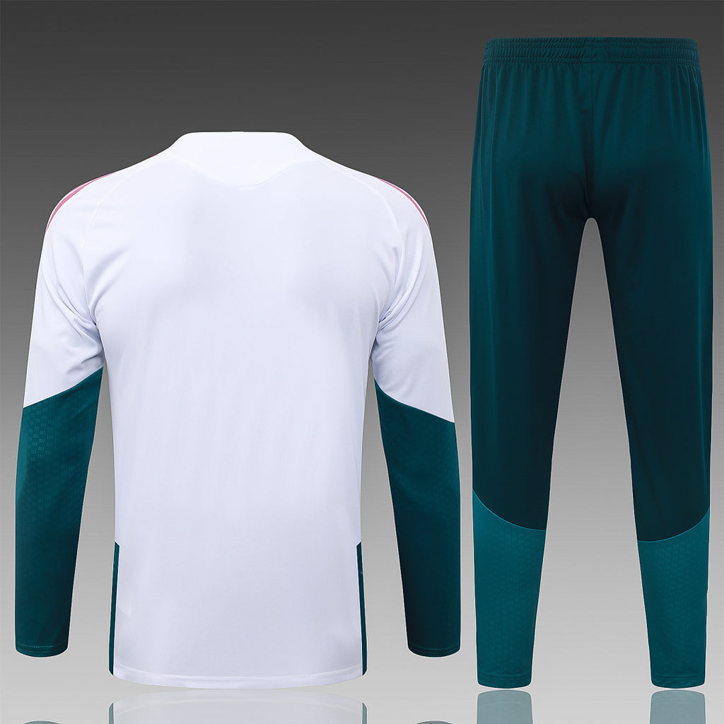 26/27 Real Madrid White & Pink Tracksuit - Quarter Zip