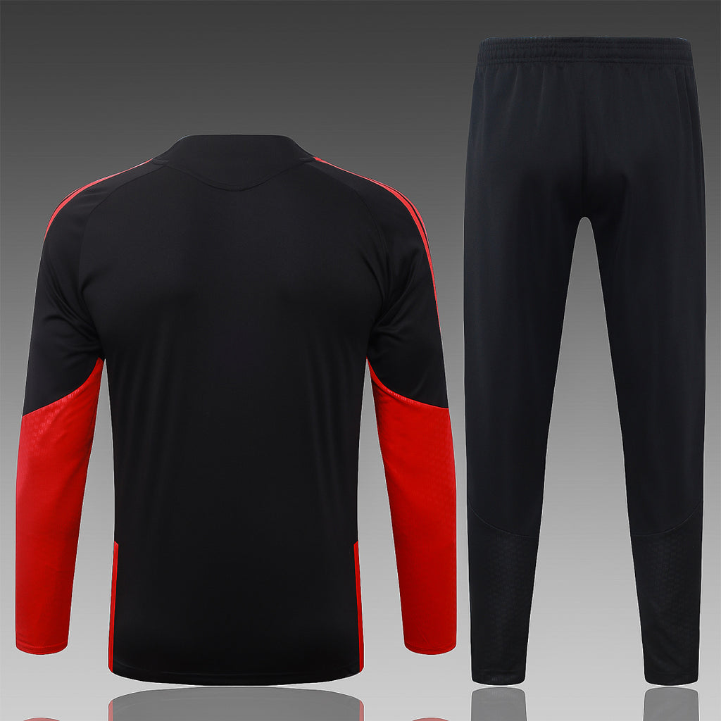 26/27 Manchester United Black Tracksuit - Quarter Zip