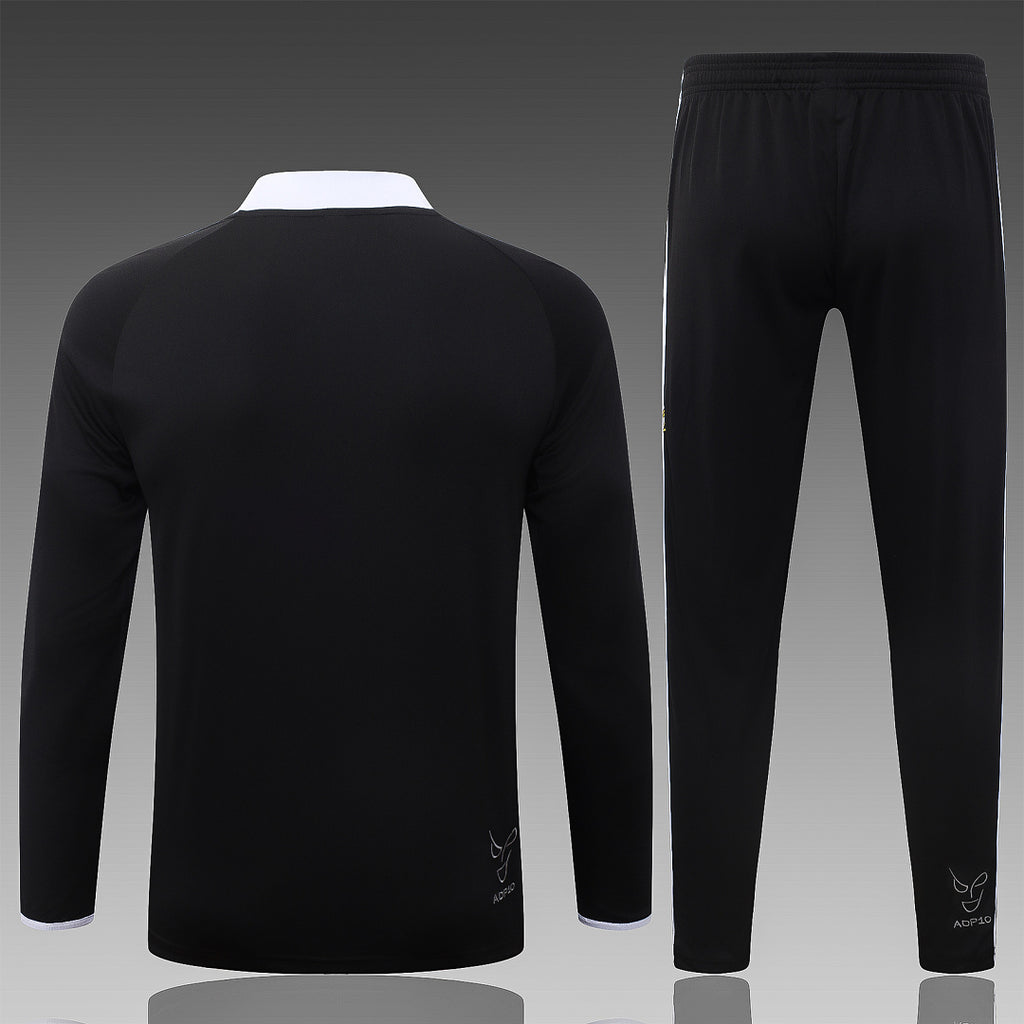 26/27 Juventus Black Tracksuit - Quarter Zip