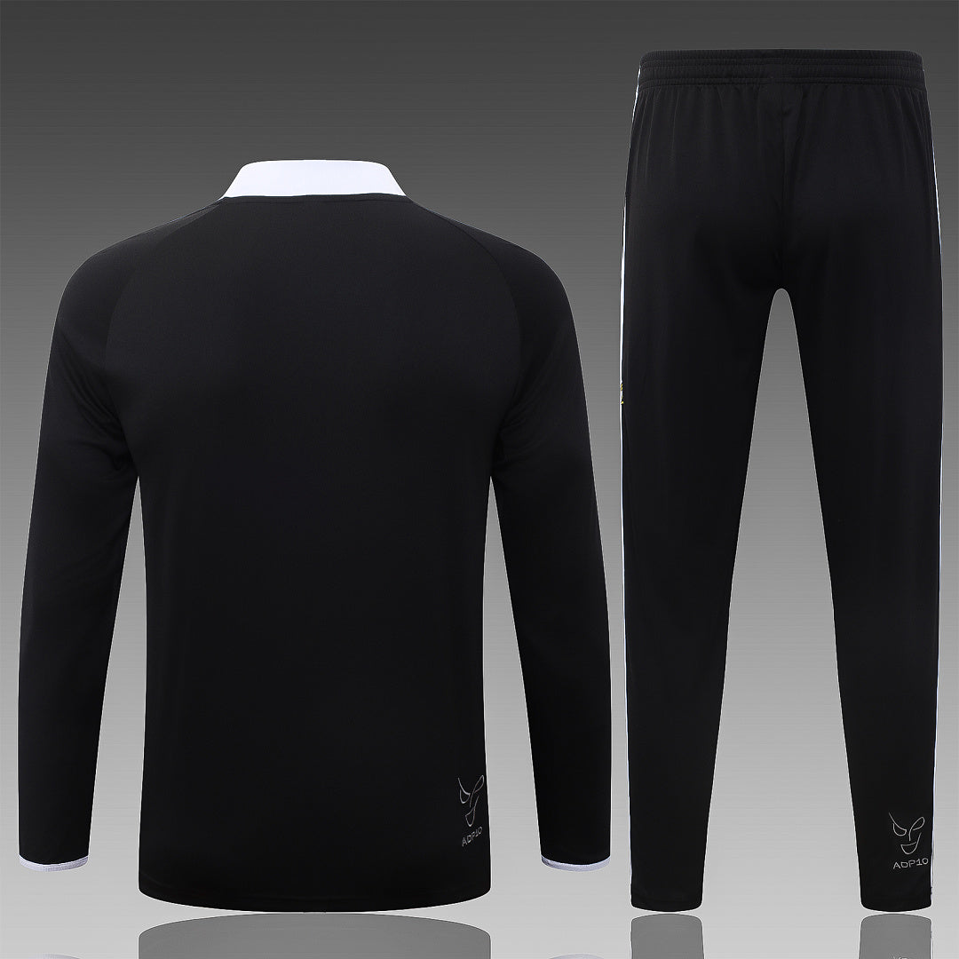 26/27 Juventus Black Tracksuit - Quarter Zip